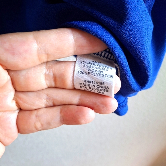 Blue short sleeve Top Small 🔷️ - Picture 4 of 5